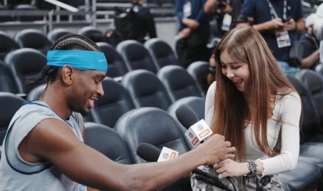 APP下载-NBA特约记者、女神周玲安的爱情之路挺有故事,未来发展潜力无限