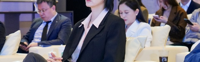 Kaiyun sports-中国女排44岁奥运冠军近照曝光，英姿飒爽，好感姚明被拒至今单身|赵蕊蕊|蕊蕊|副攻|雅典奥运会|奥运会_新浪体育_新浪新闻